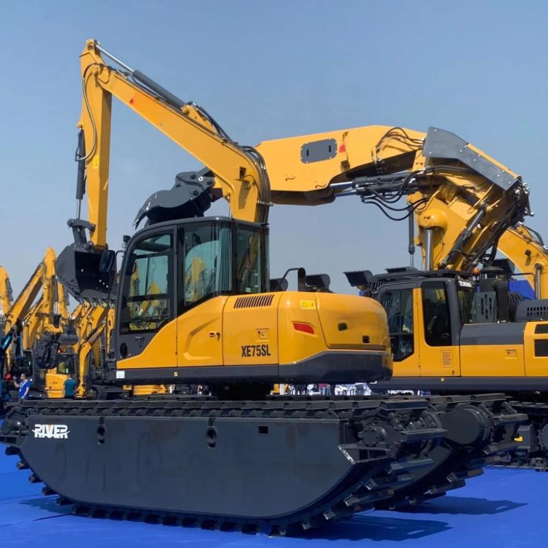 XE75SL Amphibious Excavator