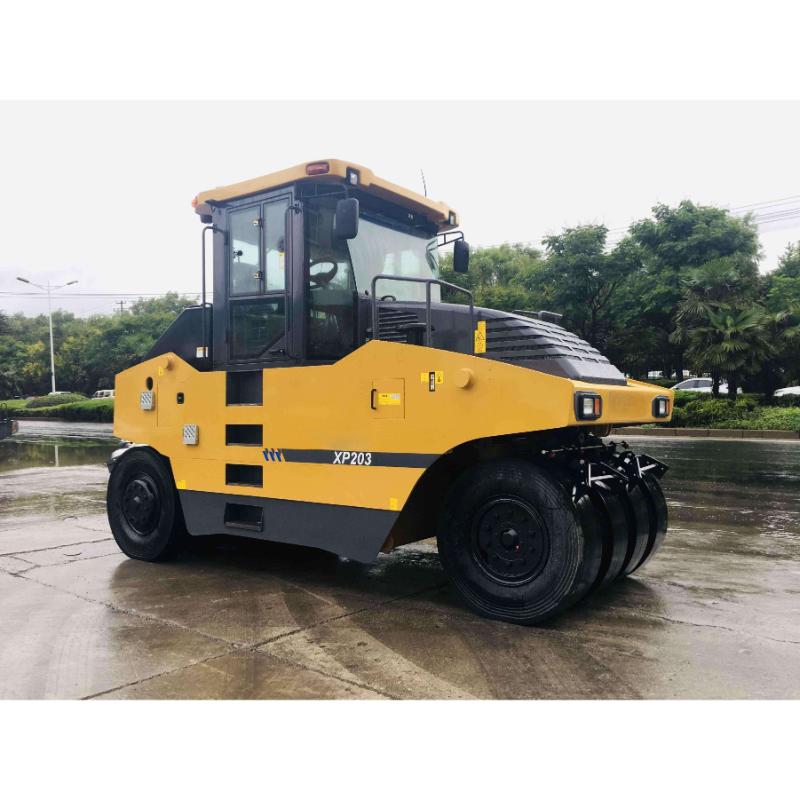 XP203 Pneumatic Roller