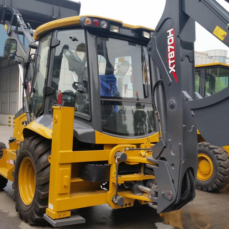 XT870H Backhoe Loader